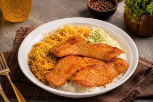 Filé de Frango Grelhado com Purê