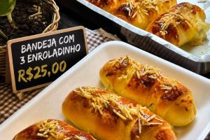 BANDEJA DE ENROLADINHO